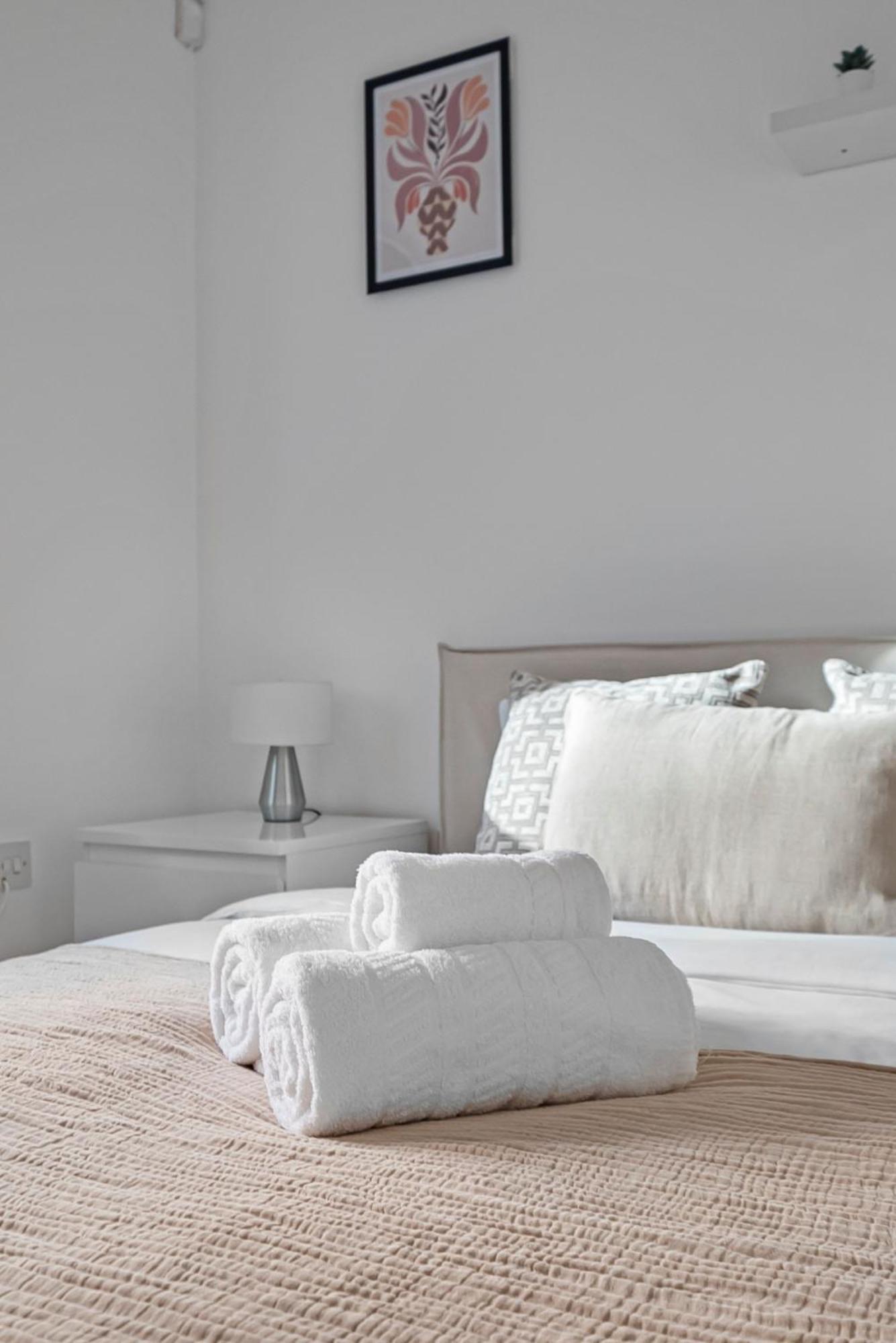 King'S Cross - 2Br With Terrace - Cityapartmentstay 런던 외부 사진