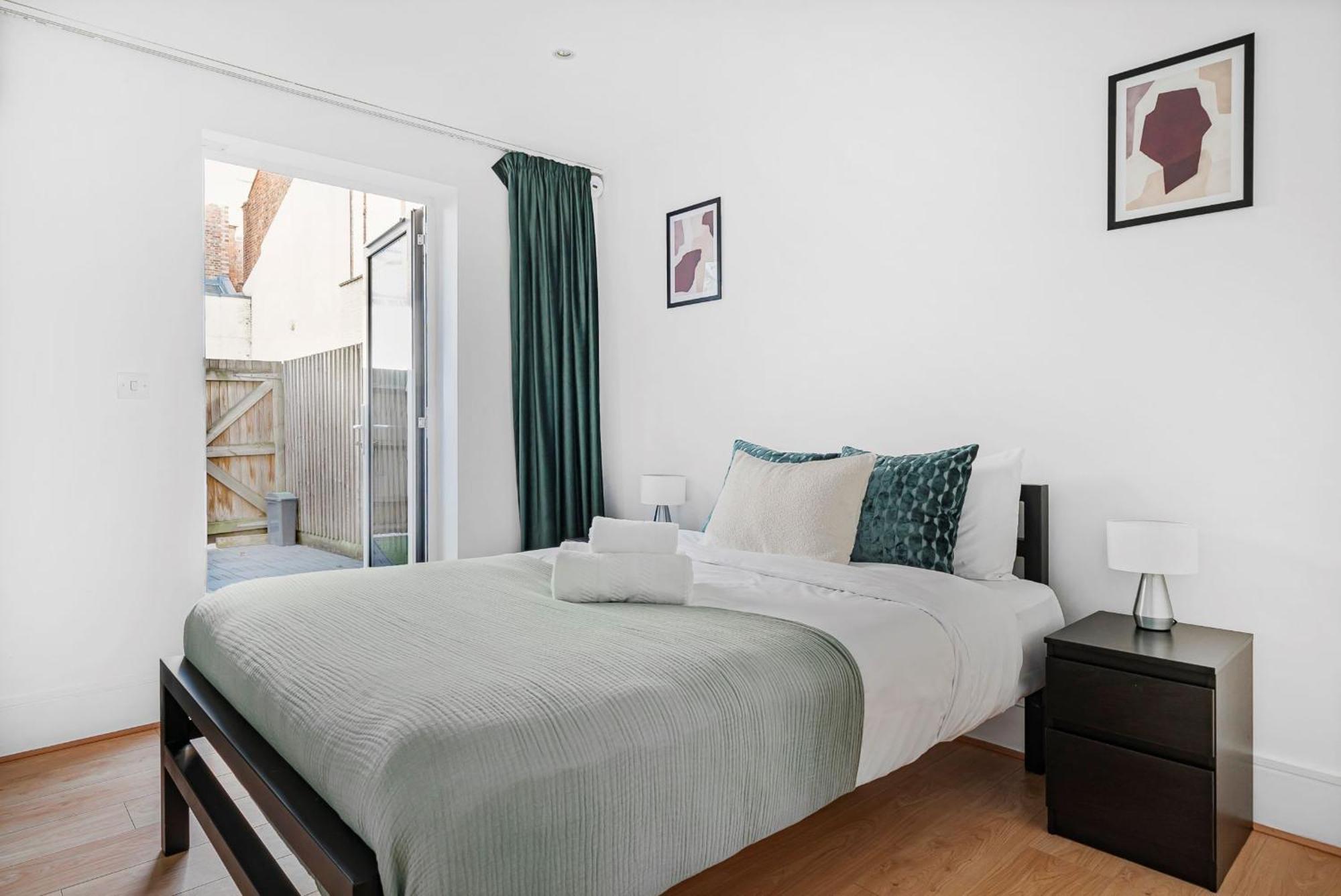 King'S Cross - 2Br With Terrace - Cityapartmentstay 런던 외부 사진